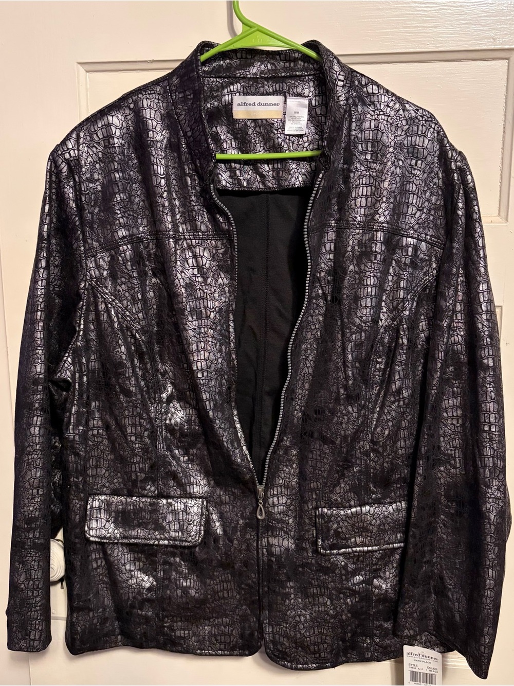 Alfred Dunner Black Metallic Croc-Embossed Zip Jacket